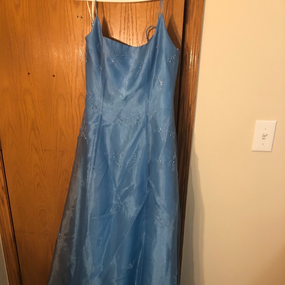 Vintage 2009 Light Blue Long Prom Dress Size 11/12